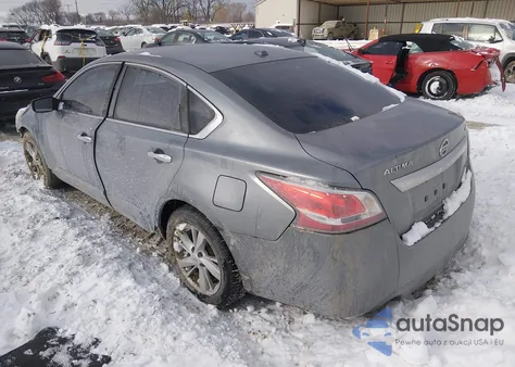 2015 Nissan Altima 2.5 Sv z USA, uszkodzony, nr VIN 1N4AL3AP2FC483870